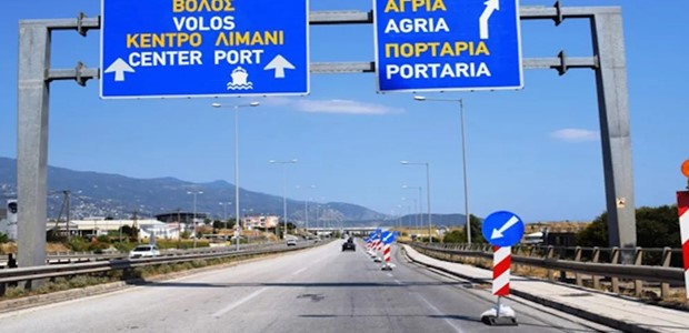 Ξήλωναν χαλκό από στύλους φωτισμού στον Περιφερειακό